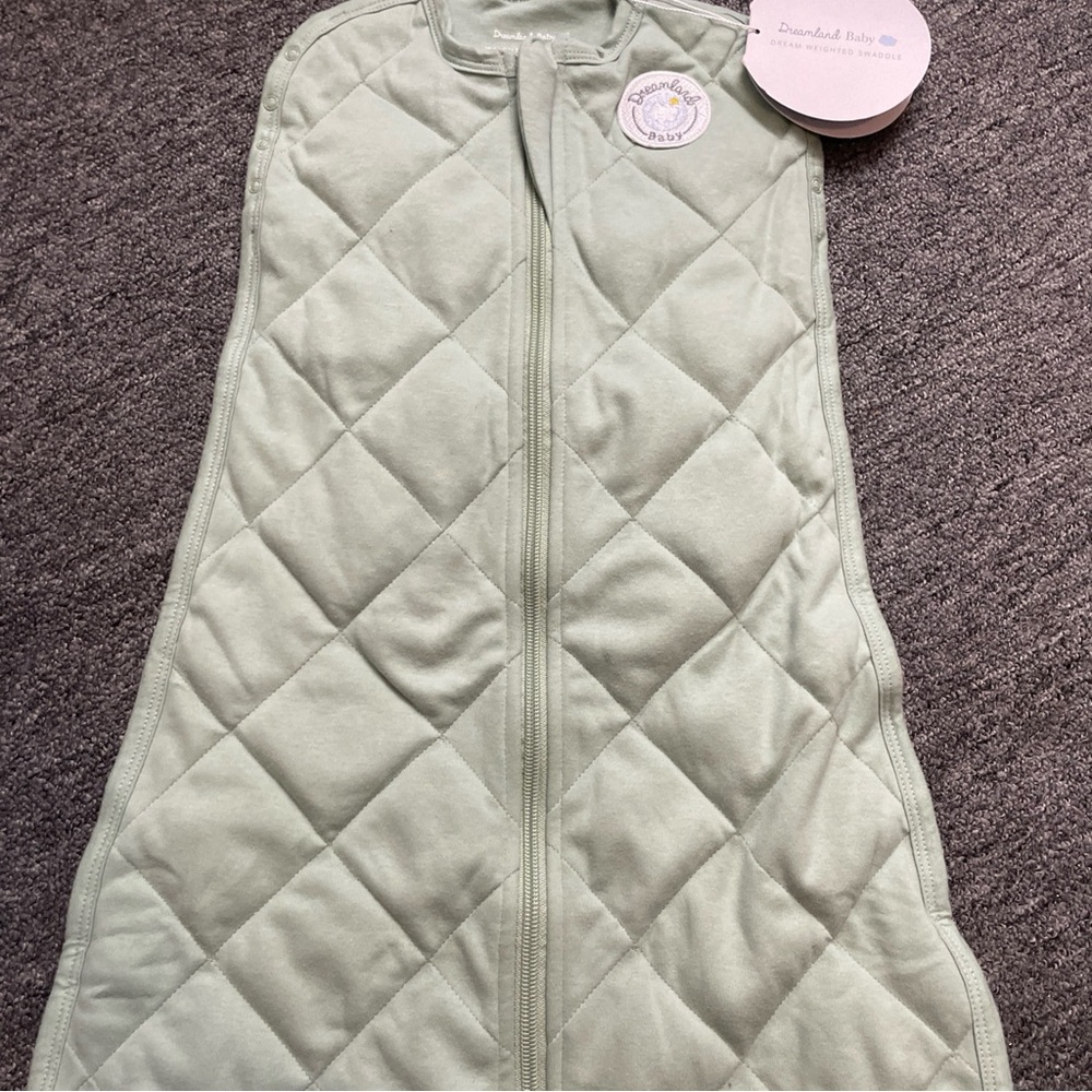 Dreamland baby Quilted weighed Green Baby Sleep Sack Swaddle - Picture 16 of 16